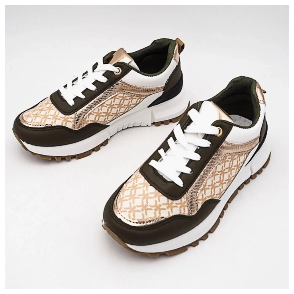 Paris Clara Fashion Most Comfortable Sneakers - Picture 4 of 4